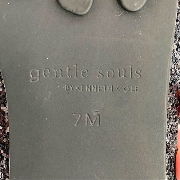 Gentle Souls Ellina Flats - Picture 8 of 9